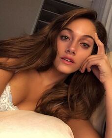 Oriana Sabatini, la compagna di Dybala, sexy su Instagram 6