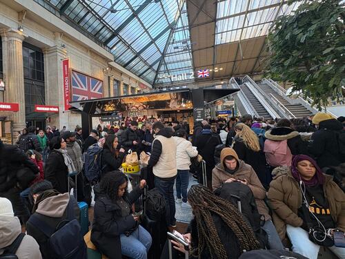 Caos Eurostar, arriva l'annuncio della "parziale riapertura" del tunnel della Manica