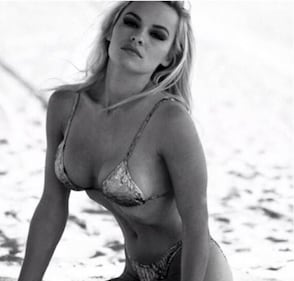 Pamela Anderson, la più sexy ieri e oggi 30