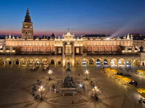 Cracovia: i mercatini dell’Avvento tra castelli, miniere, vodka e cioccolato