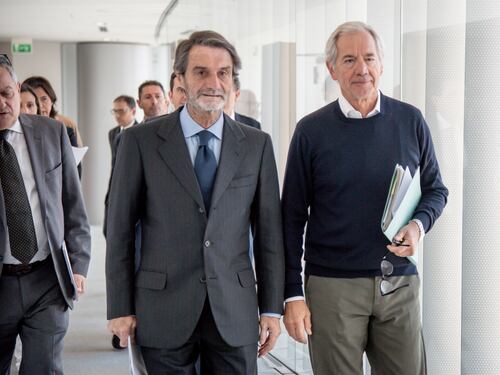 Covid, Bertolaso contro Conte: "La Lombardia fu lasciata sola"