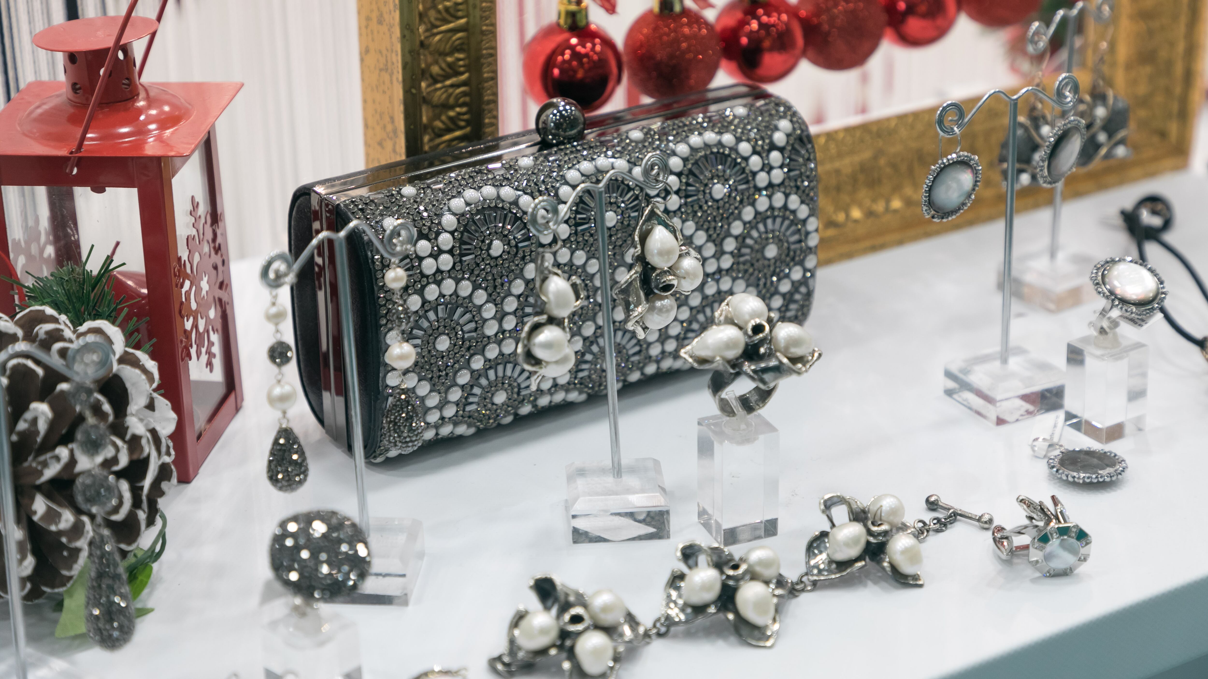 Chibimart, bijoux e accessori si acquistano cash&carry