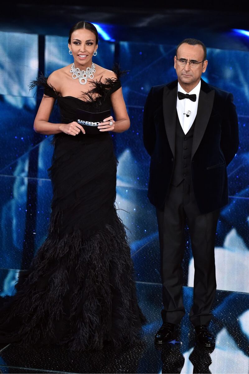 Sanremo 2016: gli abiti della prima serata 51