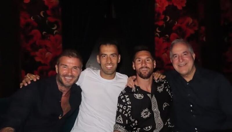 David Beckham e Leo Messi: cena stellare insieme alle mogli a Miami 1