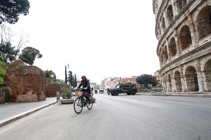 Roma deserta per l'emergenza Covid-19 5