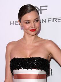 Miranda Kerr hot, le foto sexy sul red carpet 9