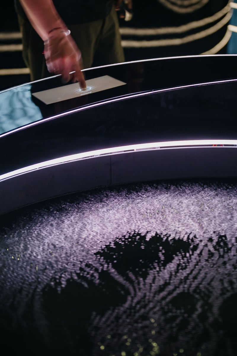 IQOS e Devialet alla Design Week: FOTO 7