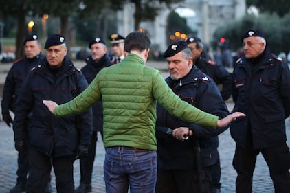 Roma blindata per la Via Crucis 9