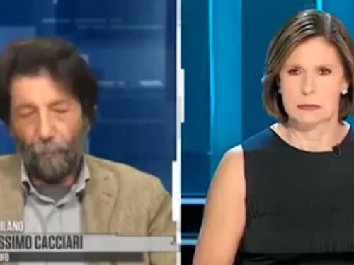 Cacciari spiazza tutti: "Ecco cosa farò a Natale". Ed è imbarazzo in tv