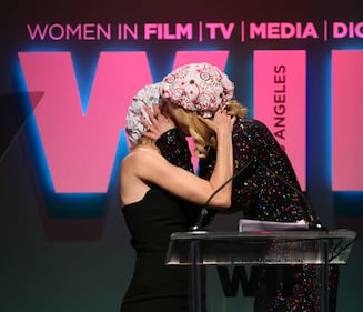 Il bacio lesbo tra Nicole Kidman e Naomi Watts 3