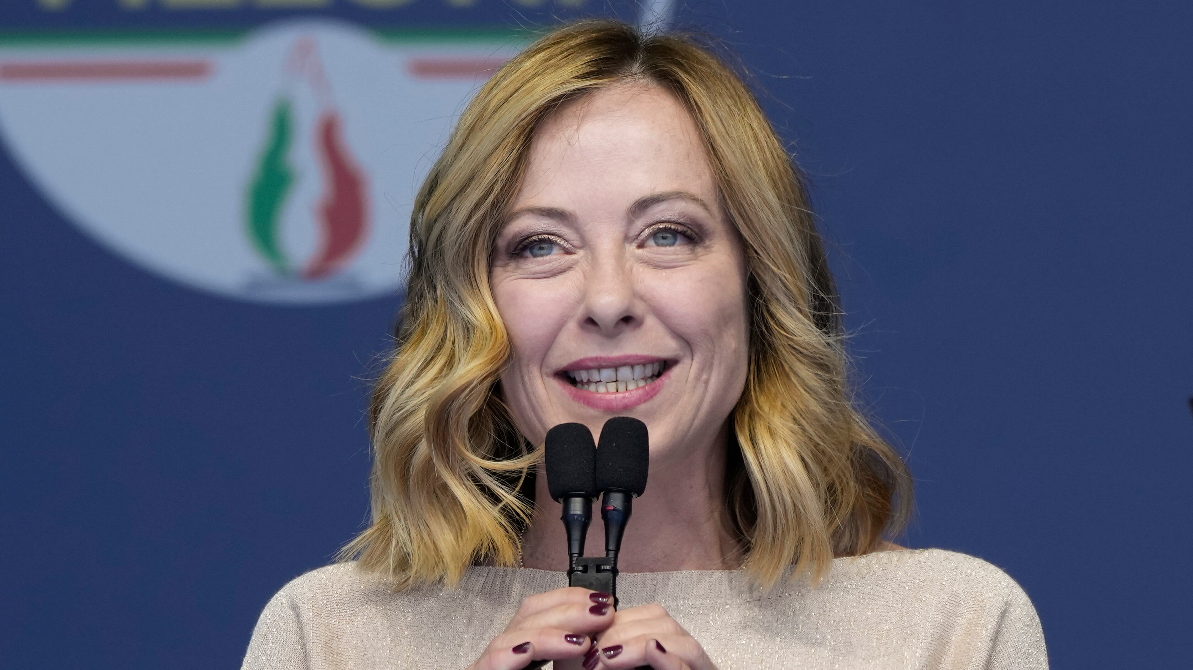 "Italia fontamentale in Ue ma io devo essere forte". L'ultimo appello al voto di Meloni prima del silenzio