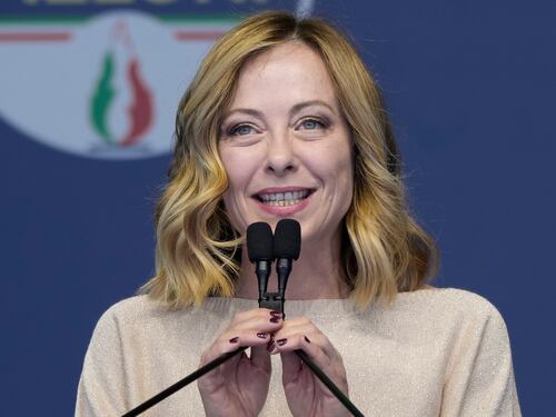 "Italia fontamentale in Ue ma io devo essere forte". L'ultimo appello al voto di Meloni prima del silenzio