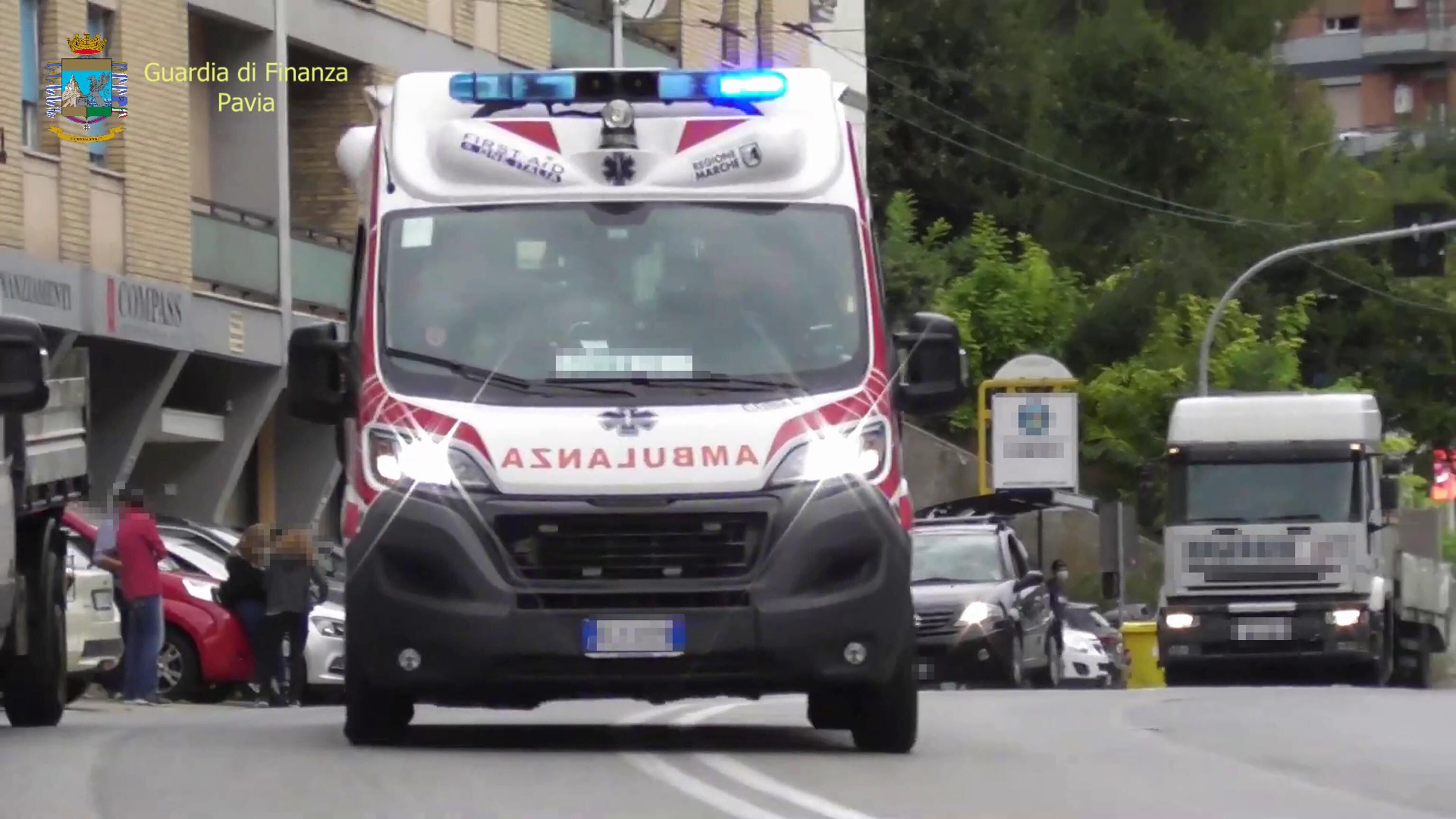 Tragedia a Rimini: 18enne muore in scooter andando a scuola