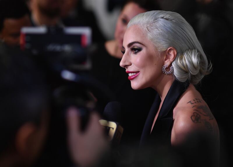 Lady Gaga sexy e chic sul red carpet: foto 10