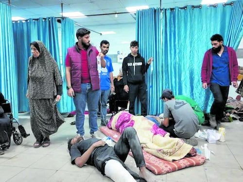 Gaza, dramma in ospedale. "Perso ogni contatto"