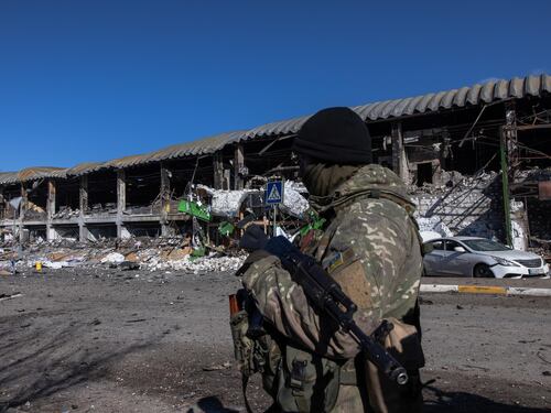 "Li colpiamo come in un safari". La strategia militare per far fuori i russi