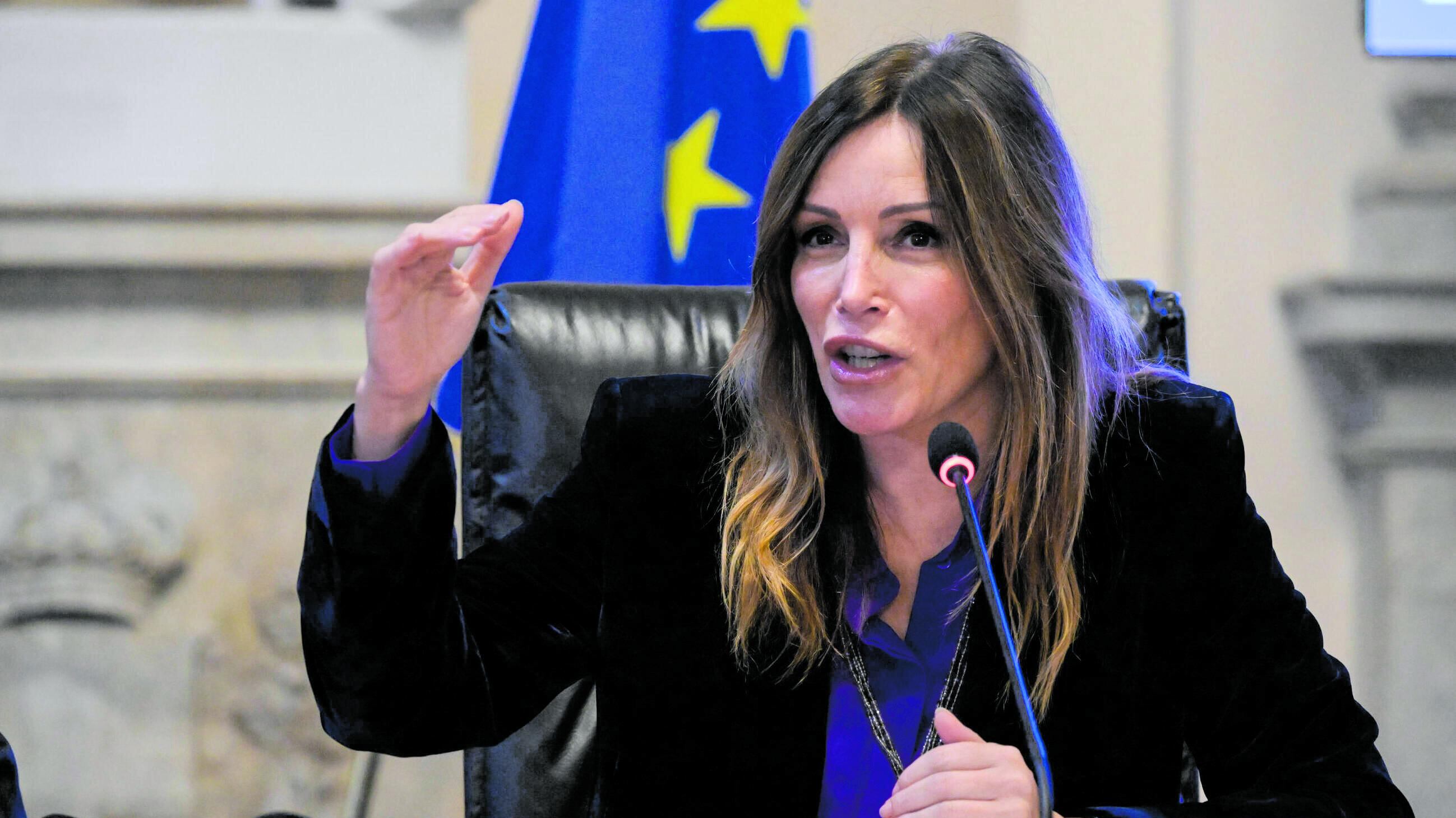 Così indottrinano anche l’algoritmo