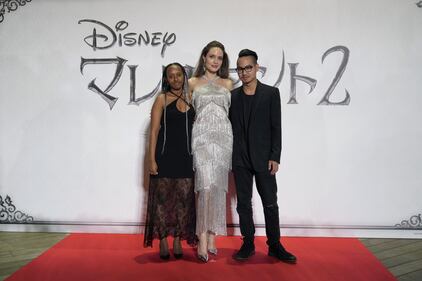 Angelina Jolie per la premiere di "Maleficent" 5