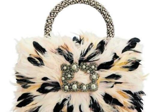 L'intramontabile stile animalier di Roger Vivier raccontato in un libro e in undici borse gioiello
