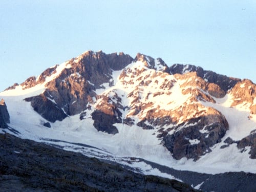 Valtellina, 4 scalatori precipitano in un canalone. Tutti morti
