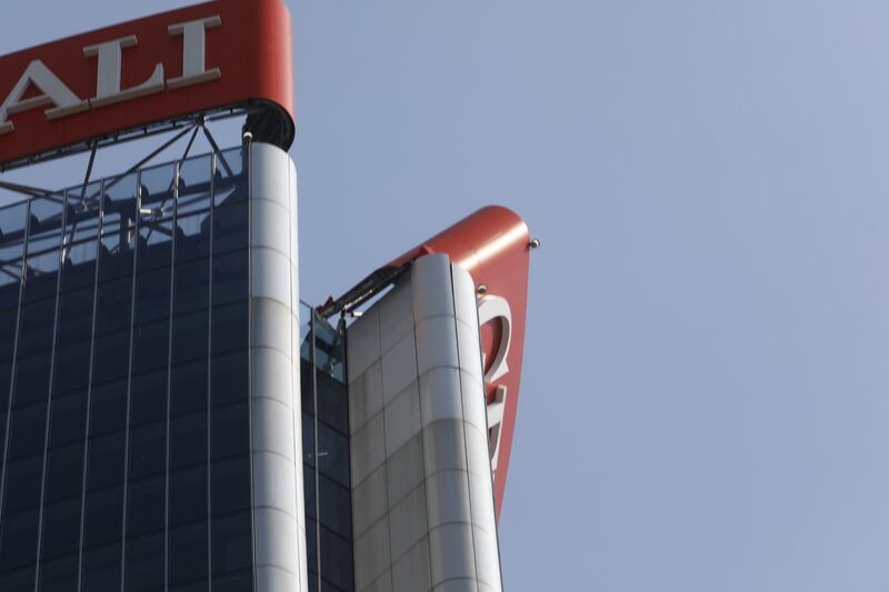 Collassa insegna Generali a City Life: chiuso anche il centro commerciale 2