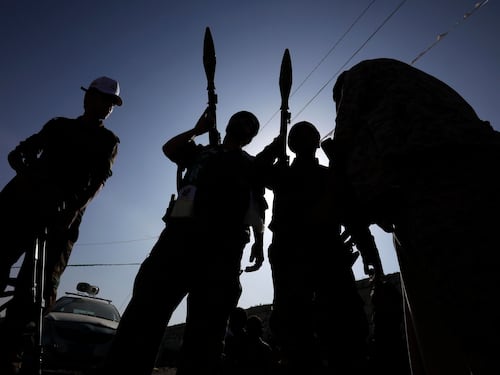 Così gli Houthi costruiscono “missili fa da te” grazie alle spedizioni cinesi
