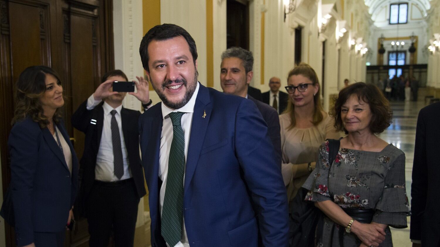 La Tunisia ci dichiara guerra per gli "immigrati galeotti"
