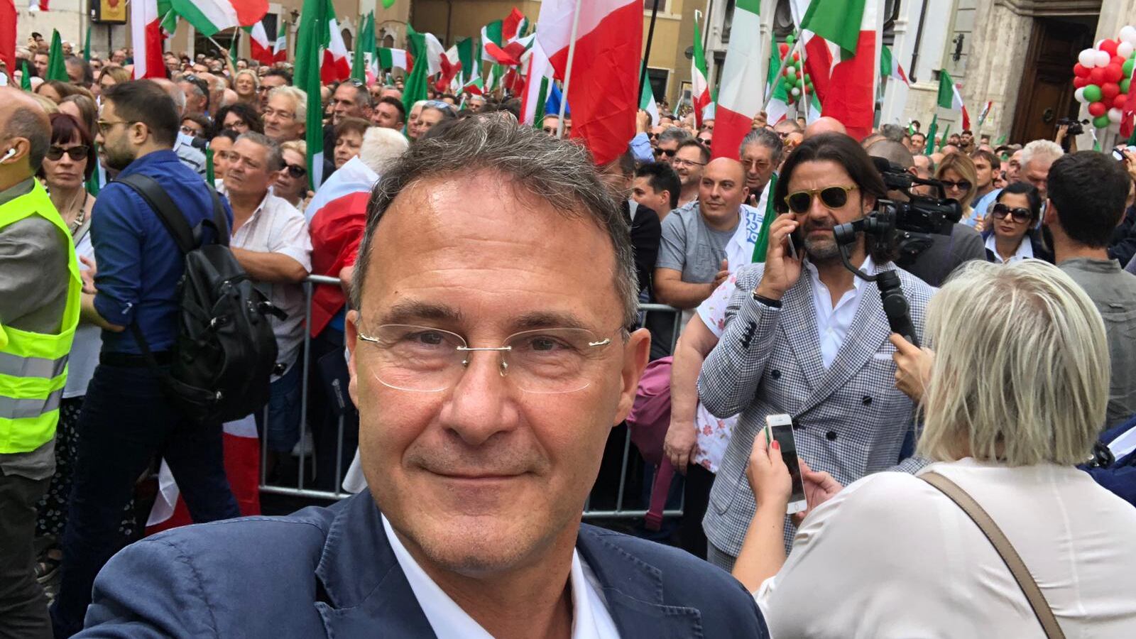In Campania Fratelli d'Italia punta su Cirielli