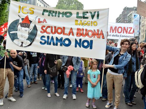Così la scuola "boccia" Renzi: in migliaia contro la riforma