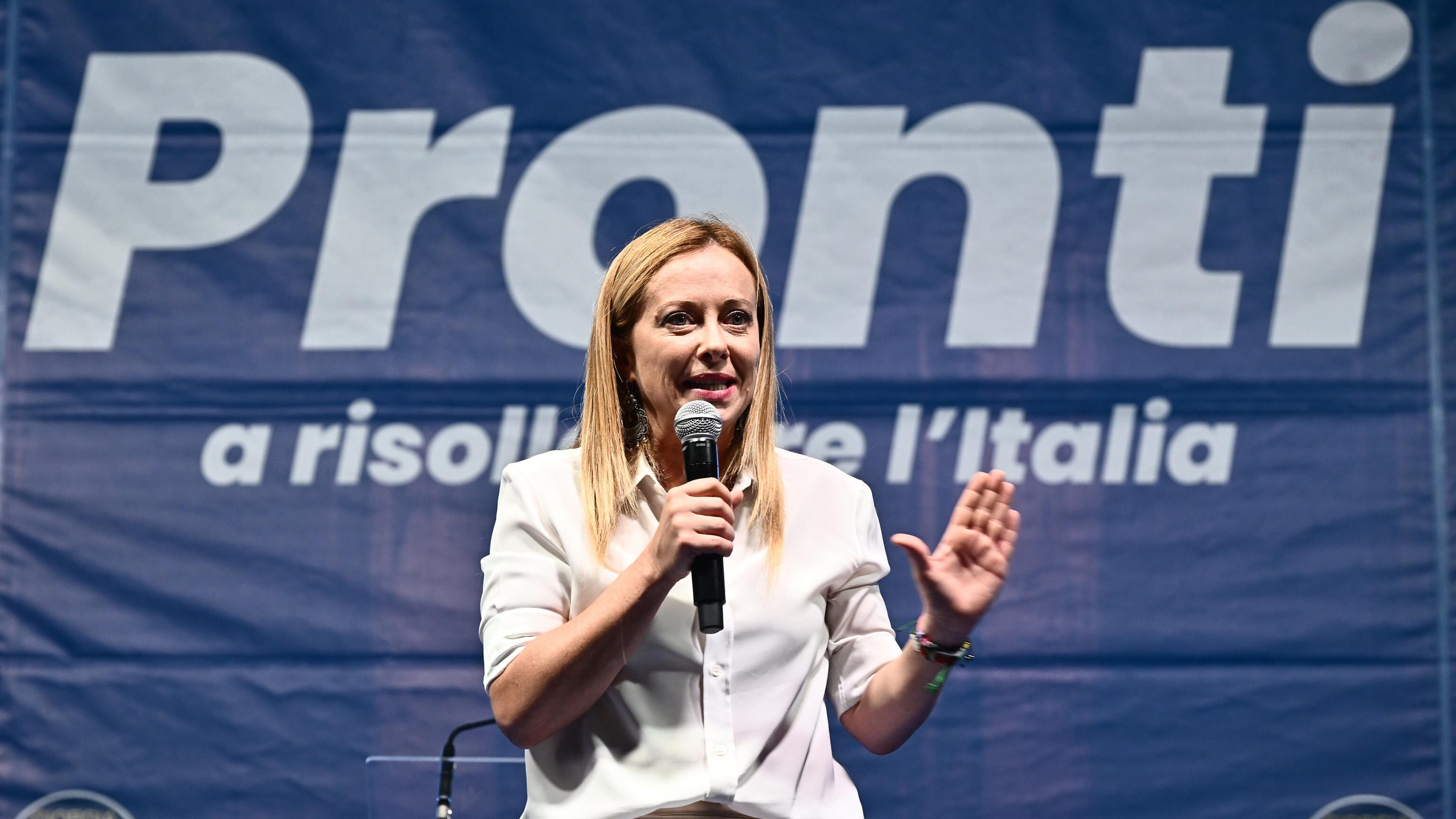 "Dalla sinistra fake news a livelli mai visti: loro i veri anti europeisti. Sono pronta a governare, non esistono pregiudizi dall'amministrazione Usa"