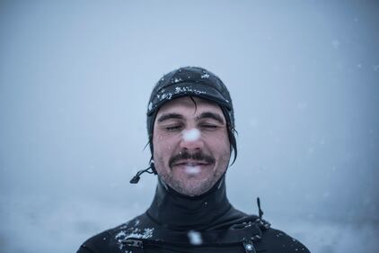 Norvegia, il surf ai confini del circolo polare artico 13