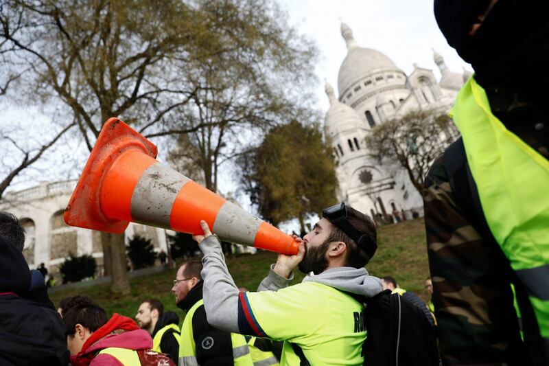 Montmartre, Caen, Ventimiglia: ancora proteste dei gilet gialli 3