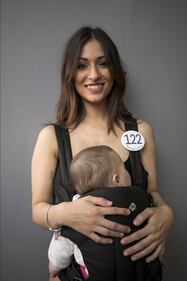 Miss Italia, si presenta alle selezioni con la figlia di 5 mesi 3