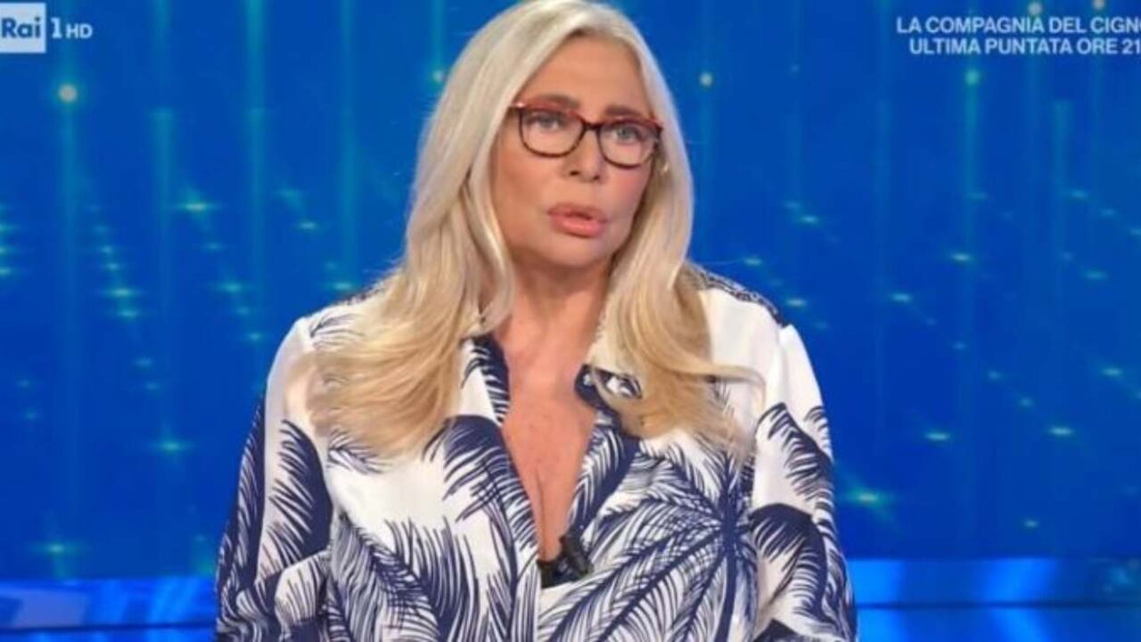 La confessione della Venier: "La pandemia ha cambiato la mia carriera"