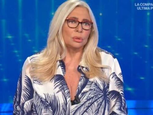 La confessione della Venier: "La pandemia ha cambiato la mia carriera"
