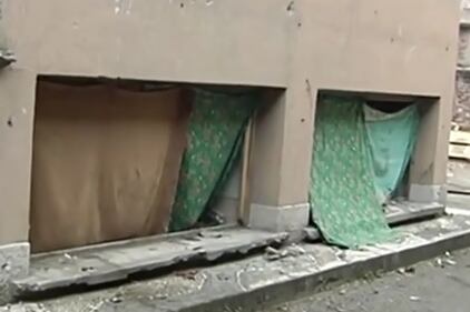 Milano, rom e migranti occupano palazzi dal 2015 2