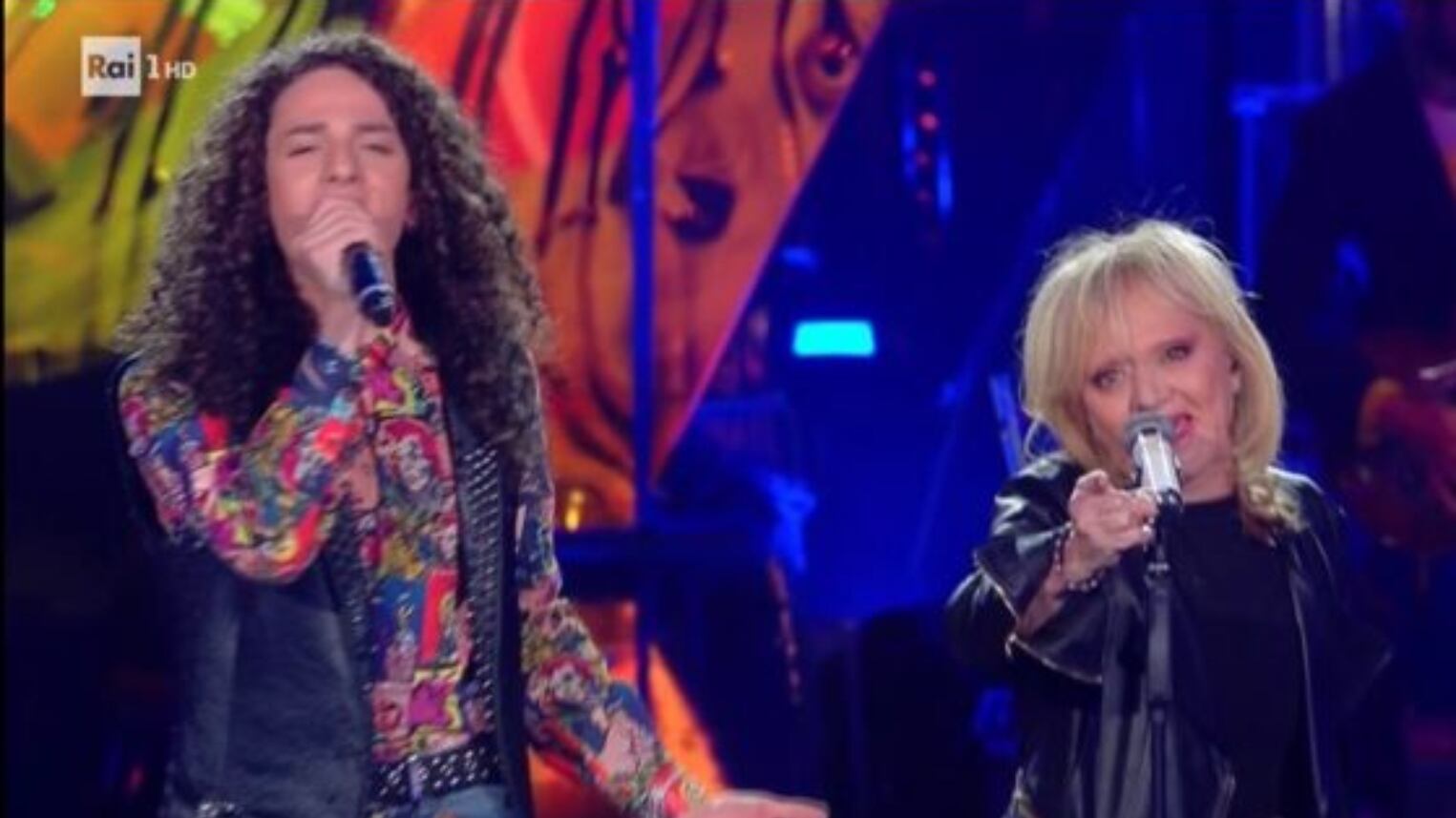 Rita Pavone non ci sta: "Privare gli anziani del diritto di voto? Allora Grillo vada a casa, fa parte della terza età"