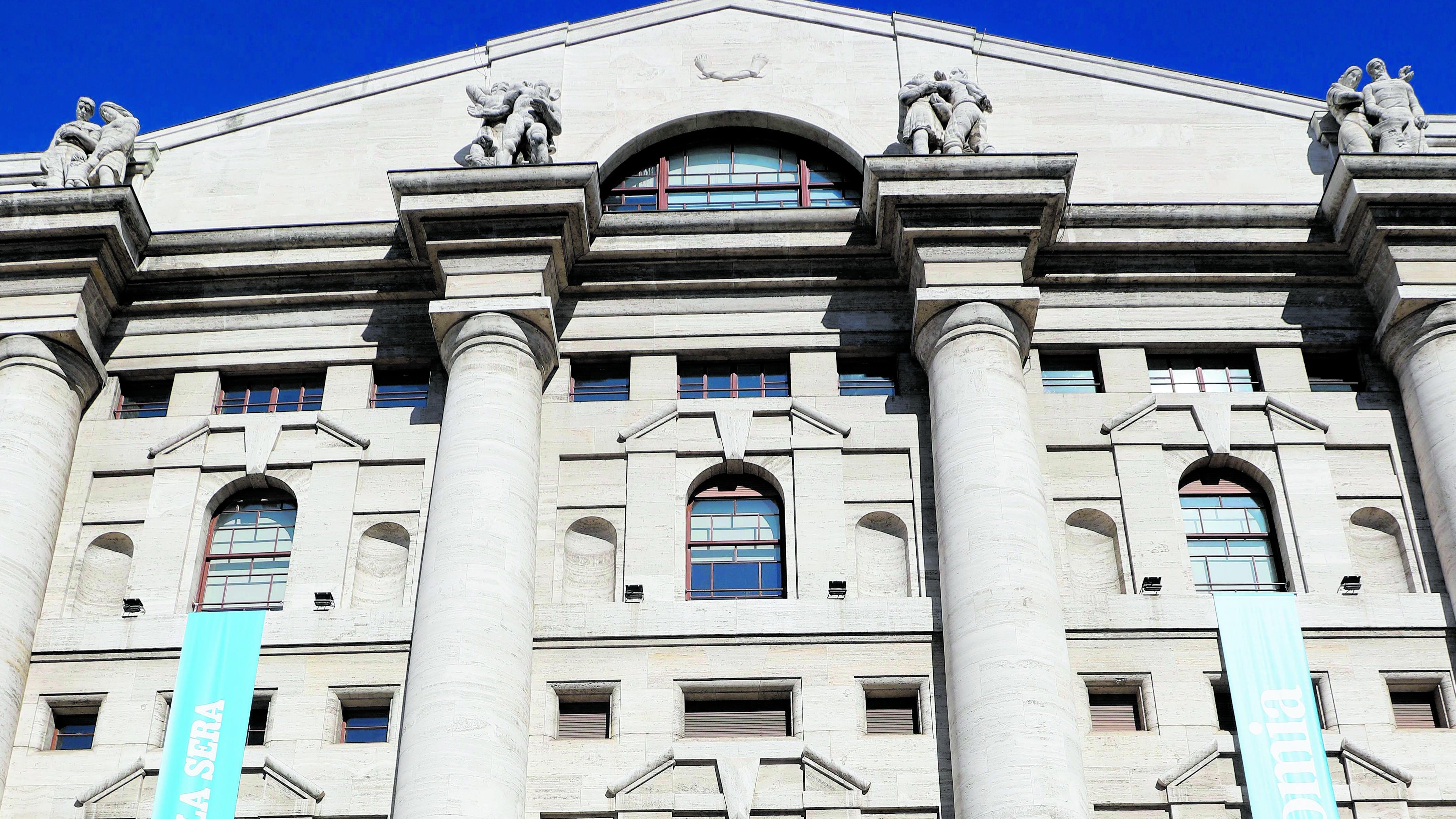 Palazzo Mezzanotte culla degli unicorni