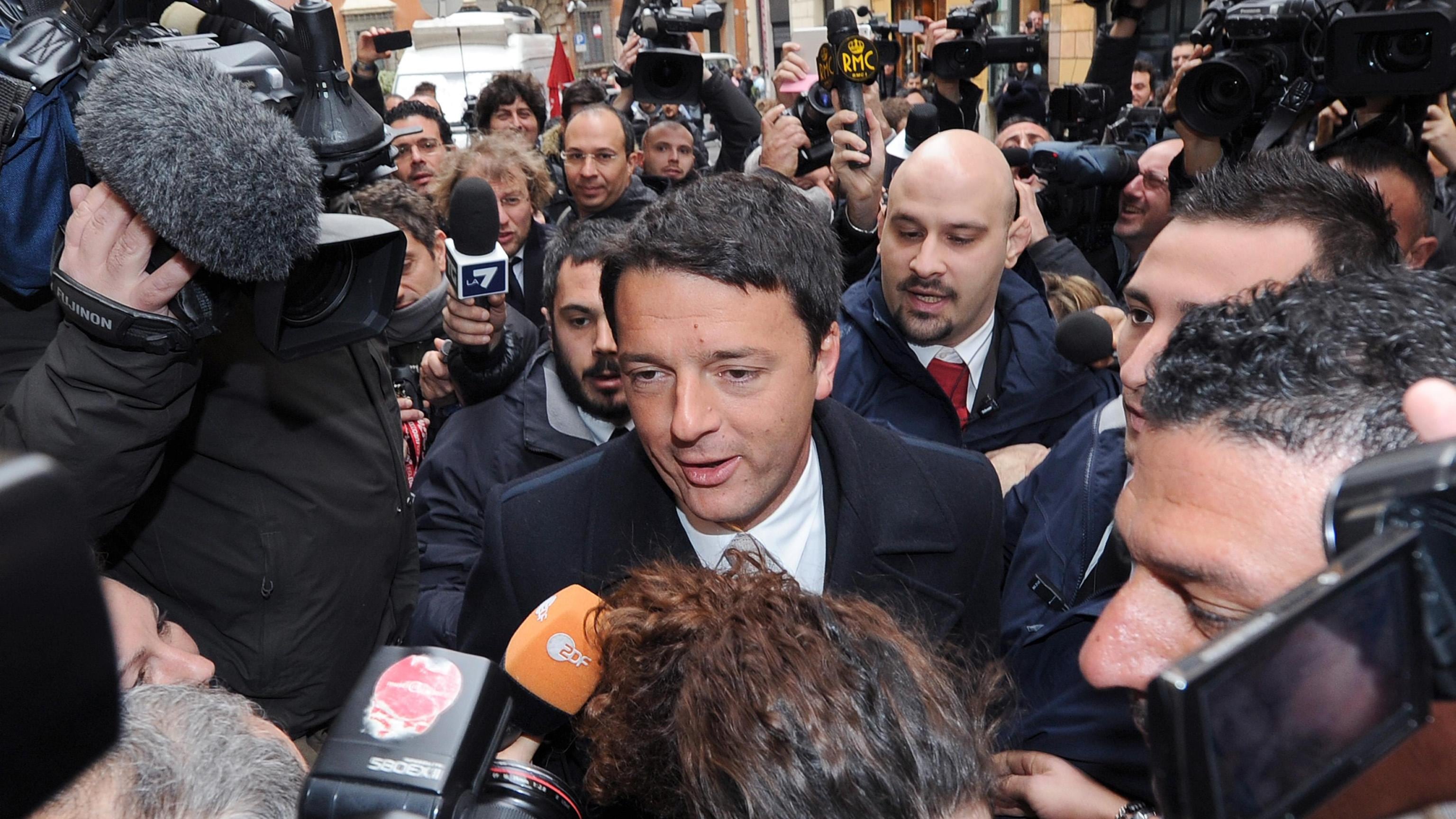 Renzi: "Se Bersani fallisce, pronto a premiership"
