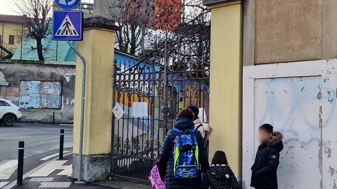 Carne halal a scuola, la rabbia dei genitori: "Presi in giro, vogliamo sapere"