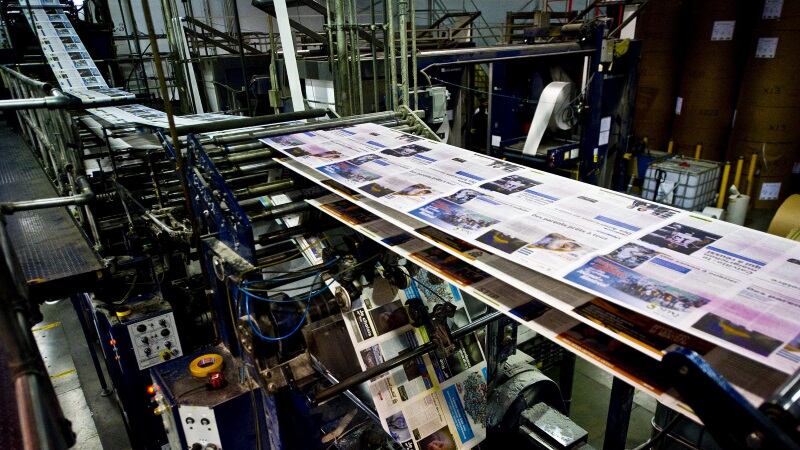 Lavoro a rischio, suicida nella stamperia