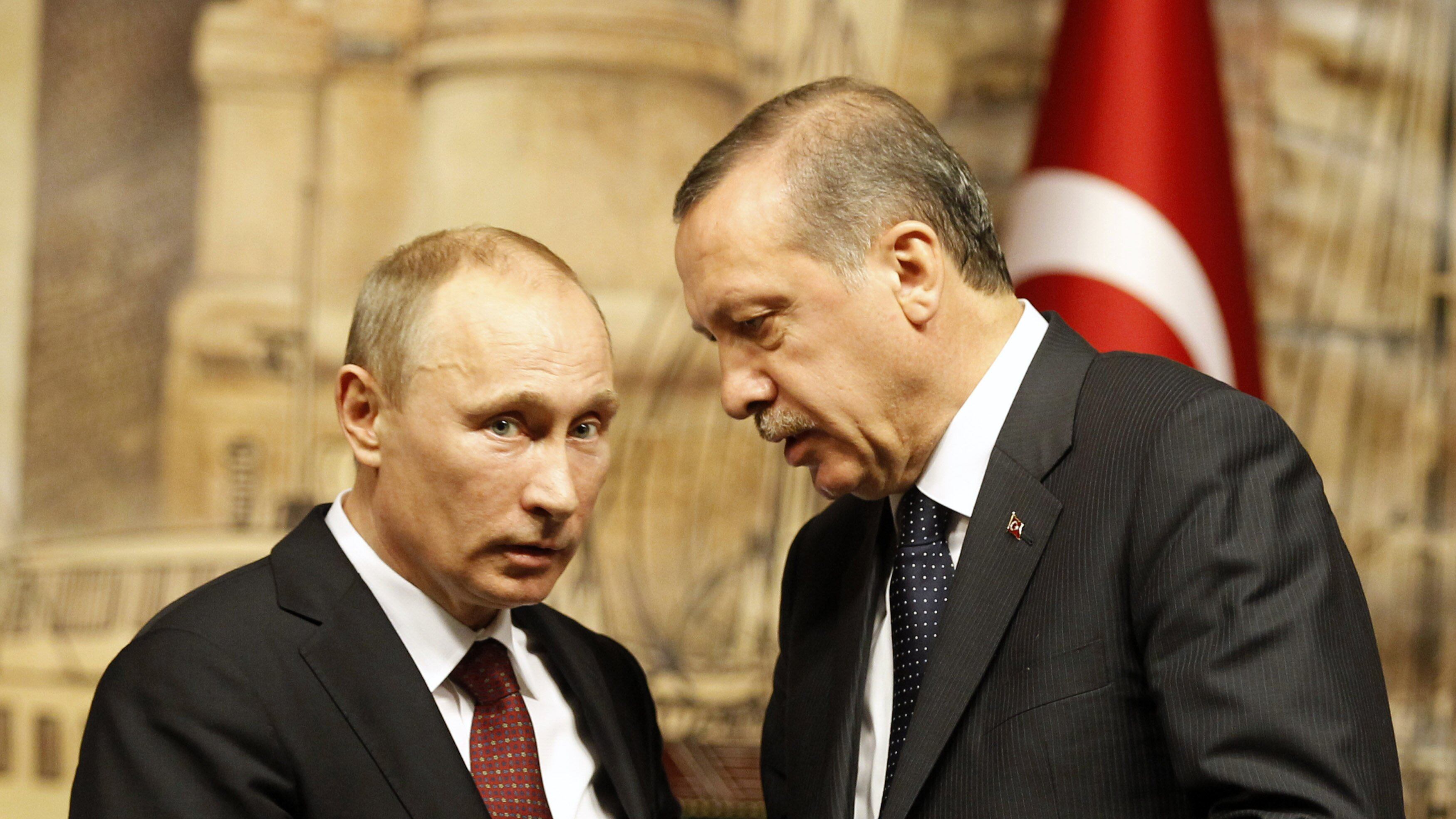 Erdogan "gioca" con i jihadisti Ma il suo giornale attacca Putin