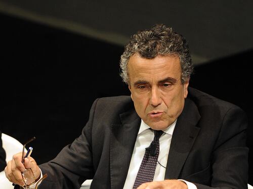Due di picche di Barca a Renzi: "Io ministro? Ma siete matti"