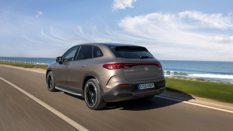 Mercedes-Benz EQE SUV, guarda la gallery 16
