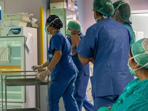 La circolare di Zingaretti ai medici: "Non sprecate le mascherine"
