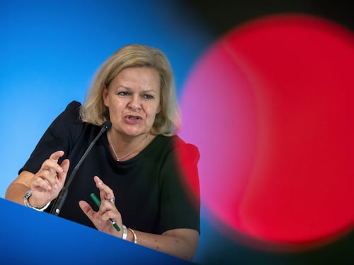 Berlino chiude i confini: basta irregolari