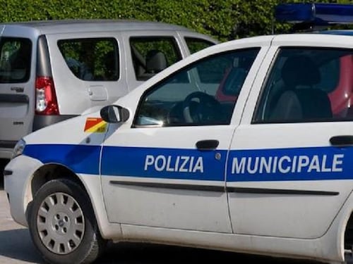 Quel parcheggiatore abusivo con il reddito di cittadinanza