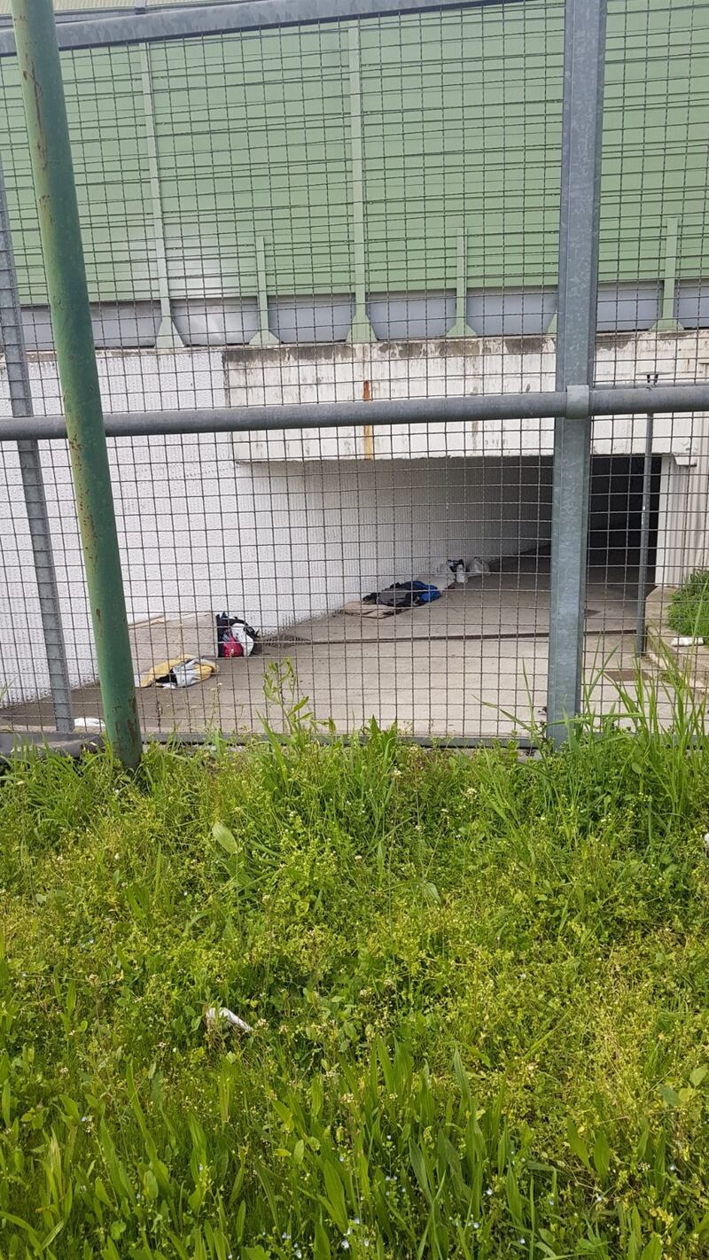 Baraccopoli in periferia a Milano 4