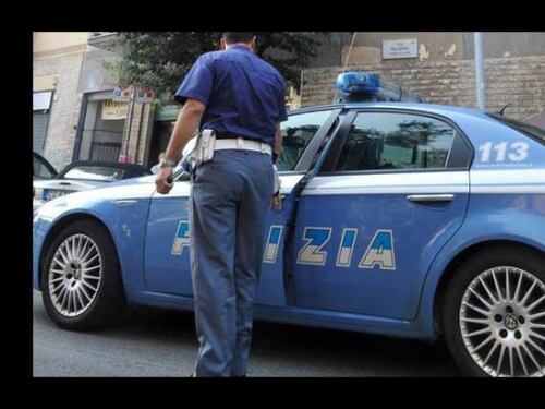 Napoli, agente ferito da egiziano irregolare durante un controllo