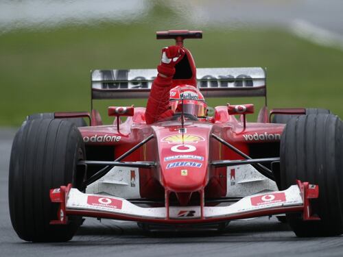 Vince un italiano, ma la Ferrari stecca